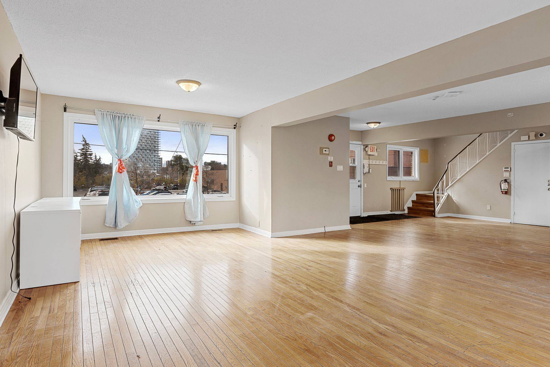 Vanier And Kingsview Park, ON K1L 7S1,297 & 301 Savard AVE