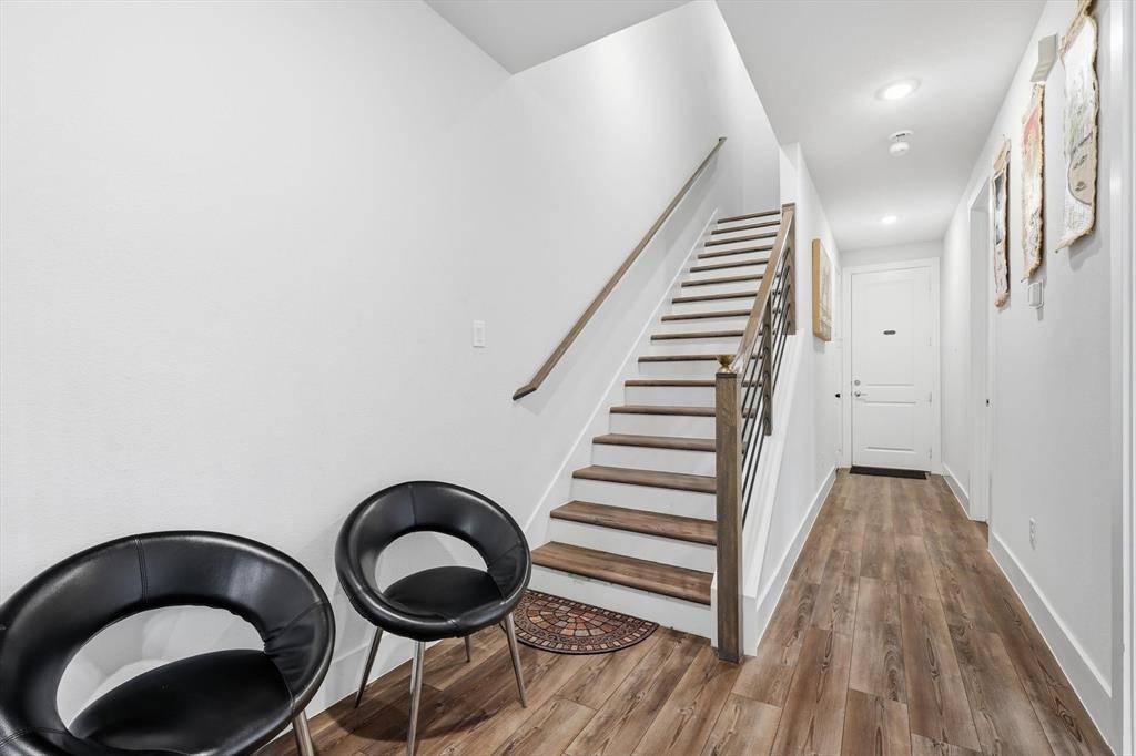 Dallas, TX 75231,8132 Bromley Drive