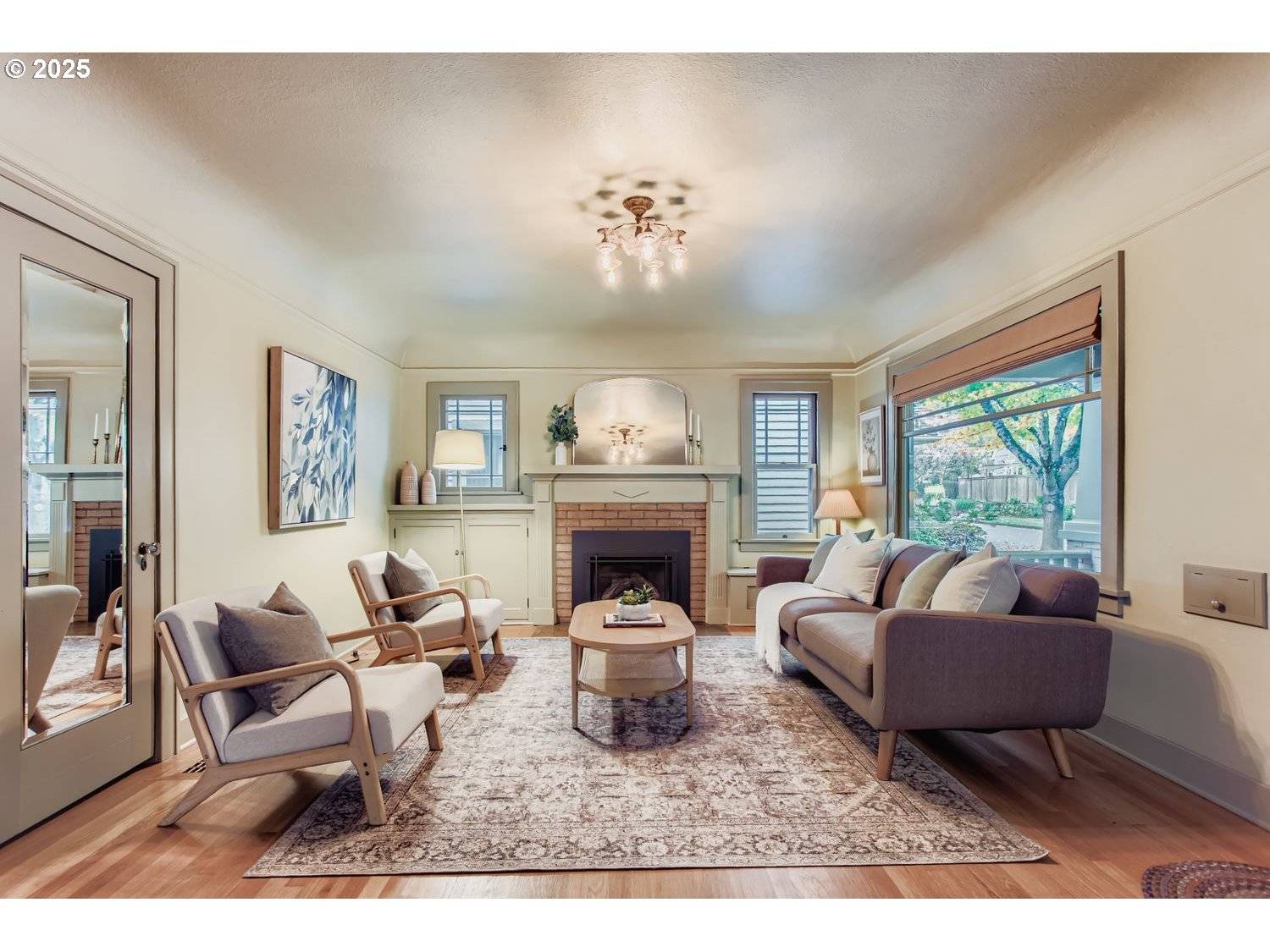 Portland, OR 97214,2033 SE 22ND AVE