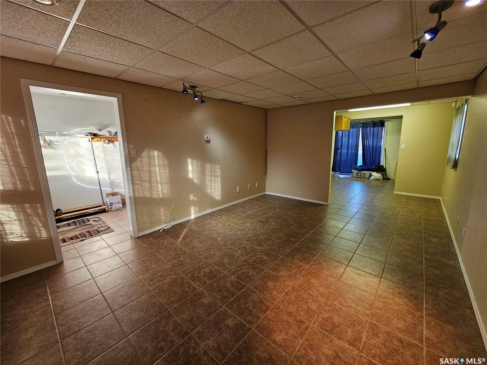 Meadow Lake, SK S9X 1A2,807 3rd AVENUE W