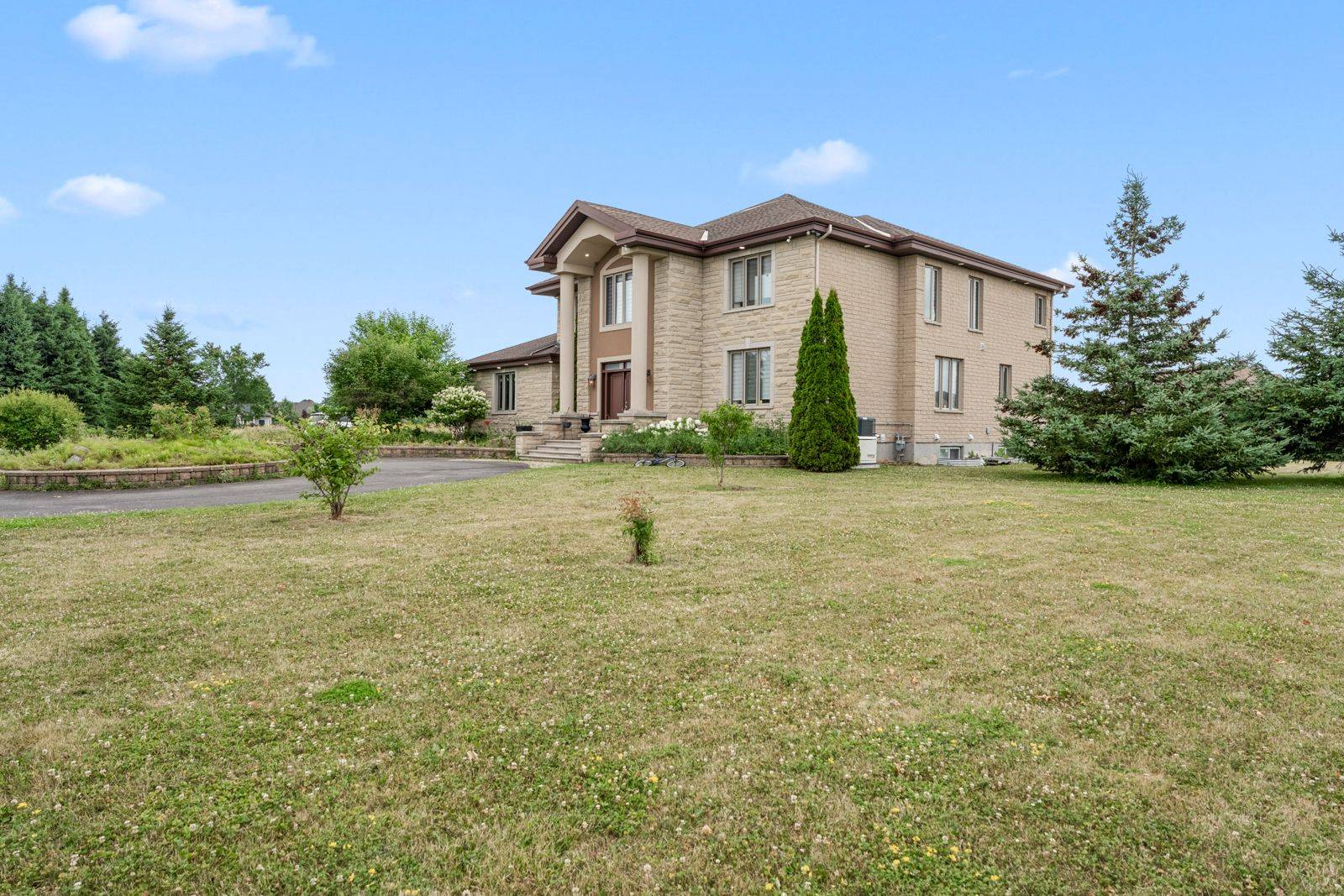 Manotick - Kars - Rideau Twp And Area, ON K4M 0A1,501 Winnards Perch WAY