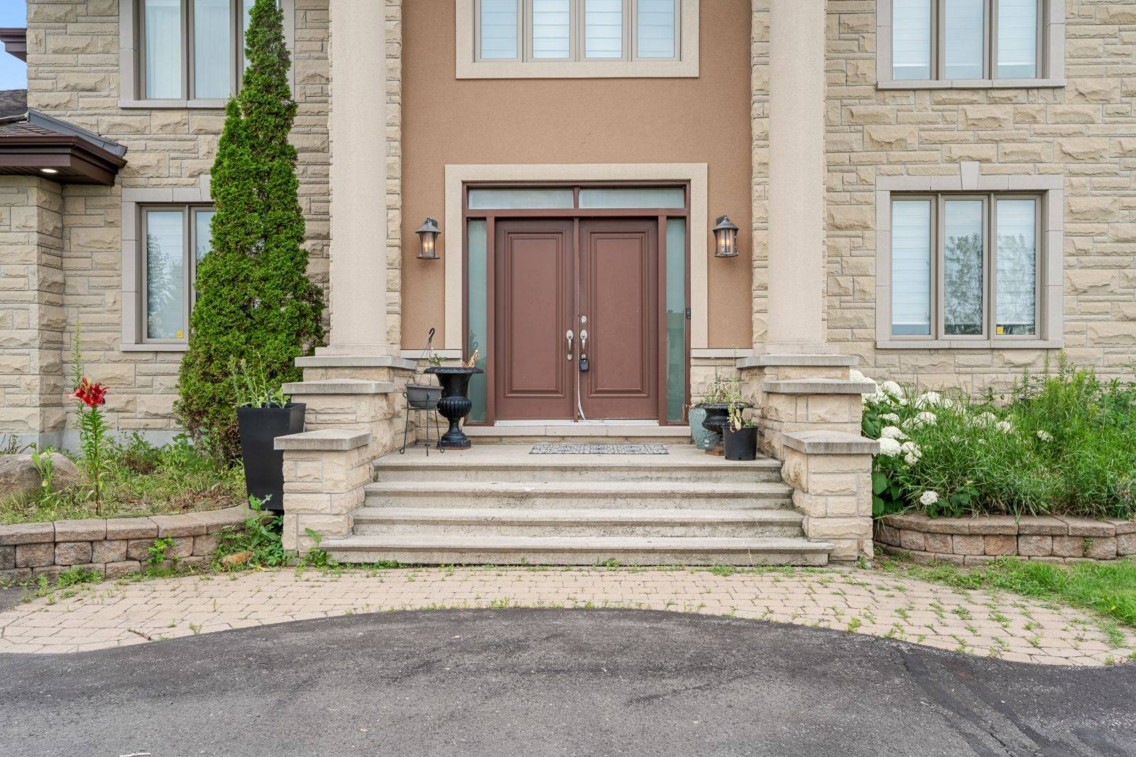 Manotick - Kars - Rideau Twp And Area, ON K4M 0A1,501 Winnards Perch WAY