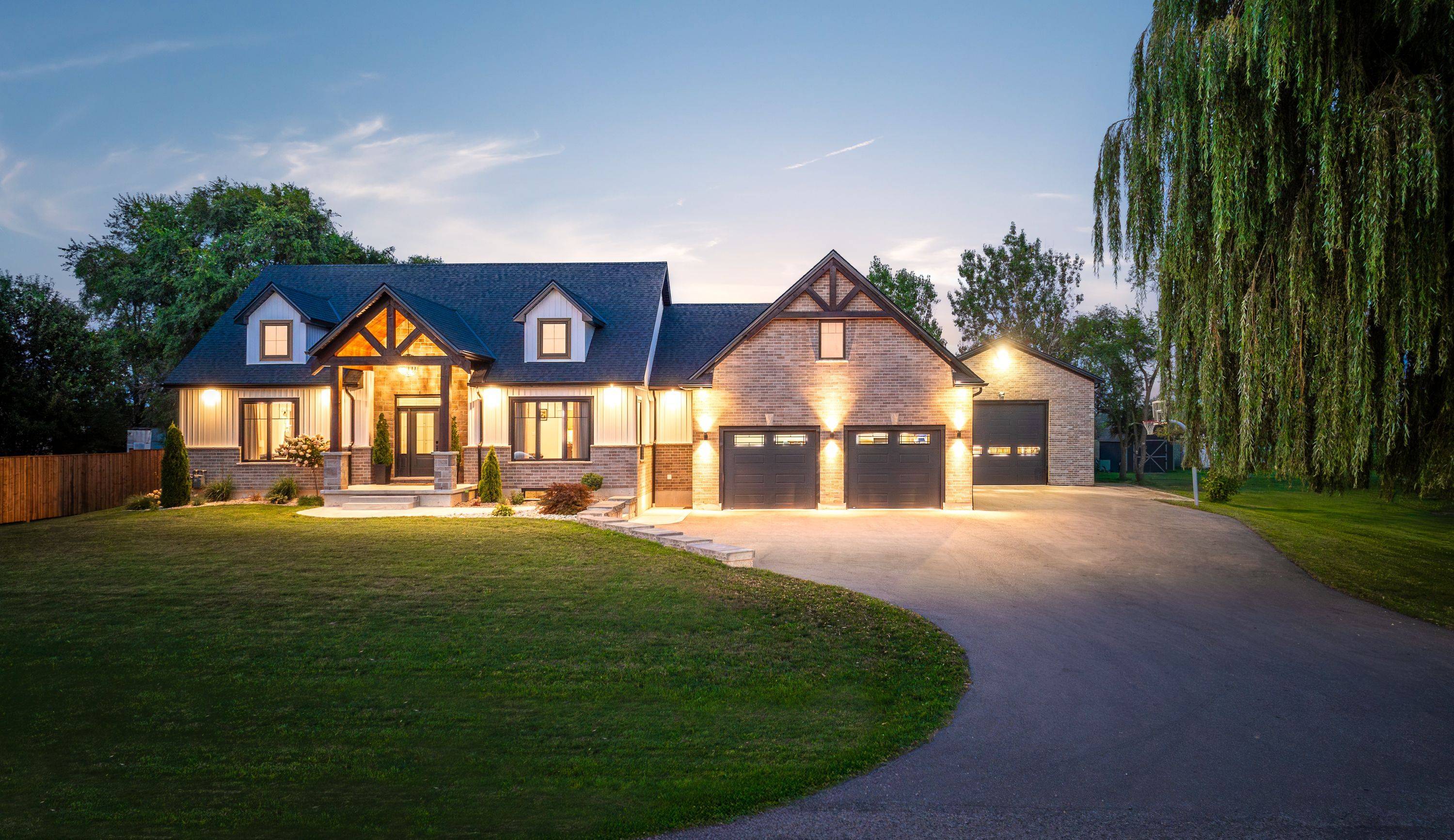 Malahide, ON N5H 2R1,8848 Walker RD