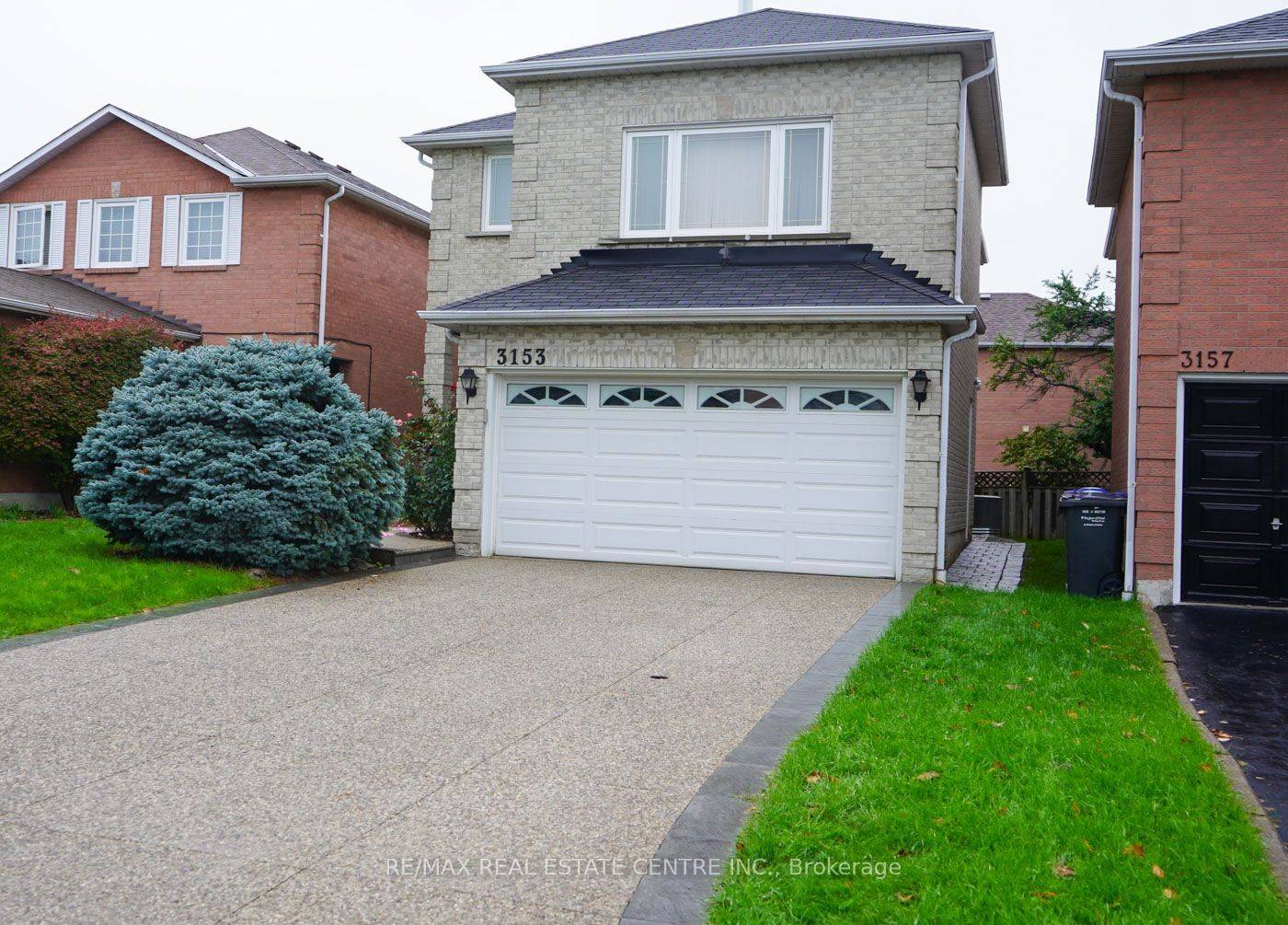 Mississauga, ON L5N 6P3,3153 Shadetree DR