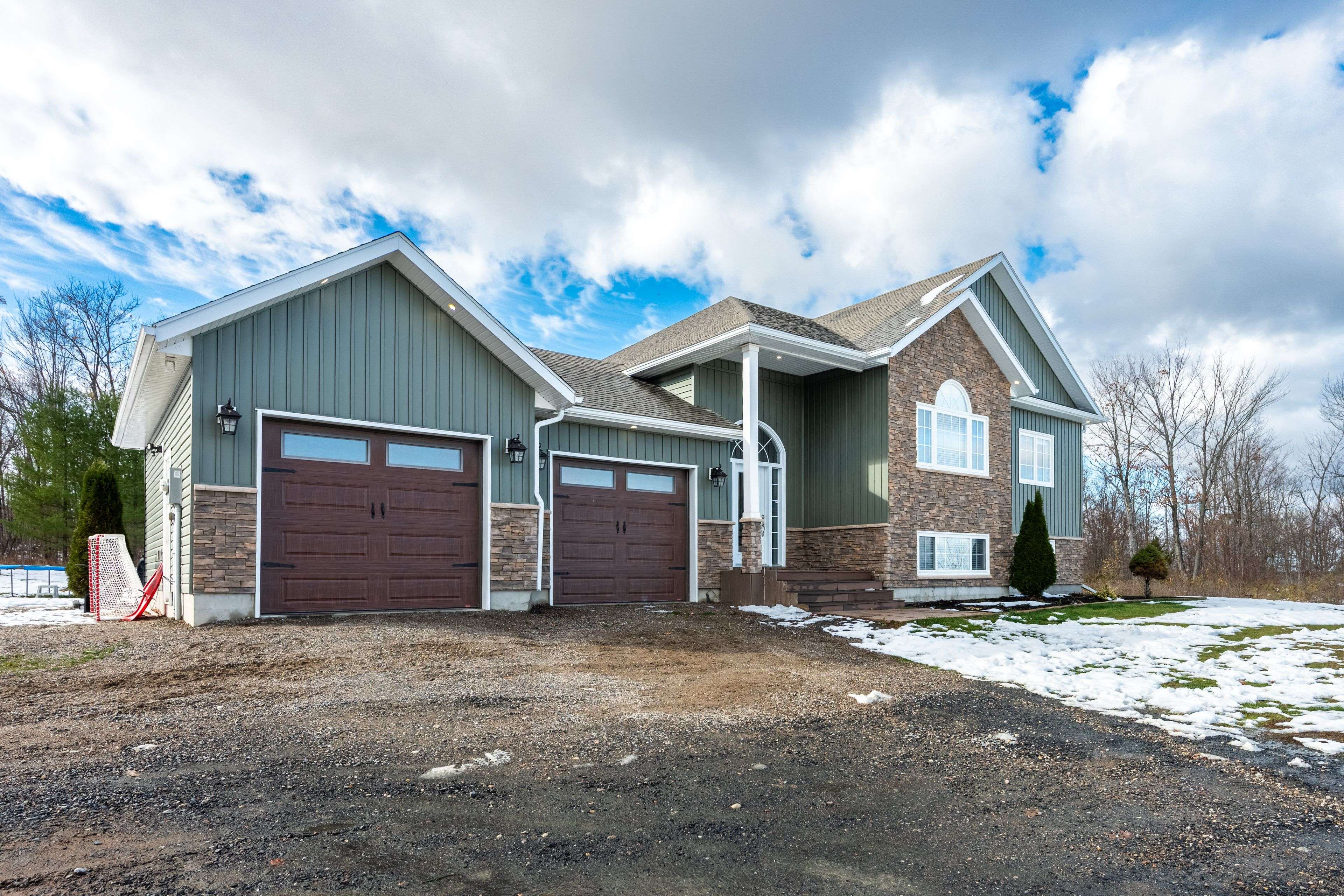 Frontenac, ON K0H 2K0,1557 Long Lake RD