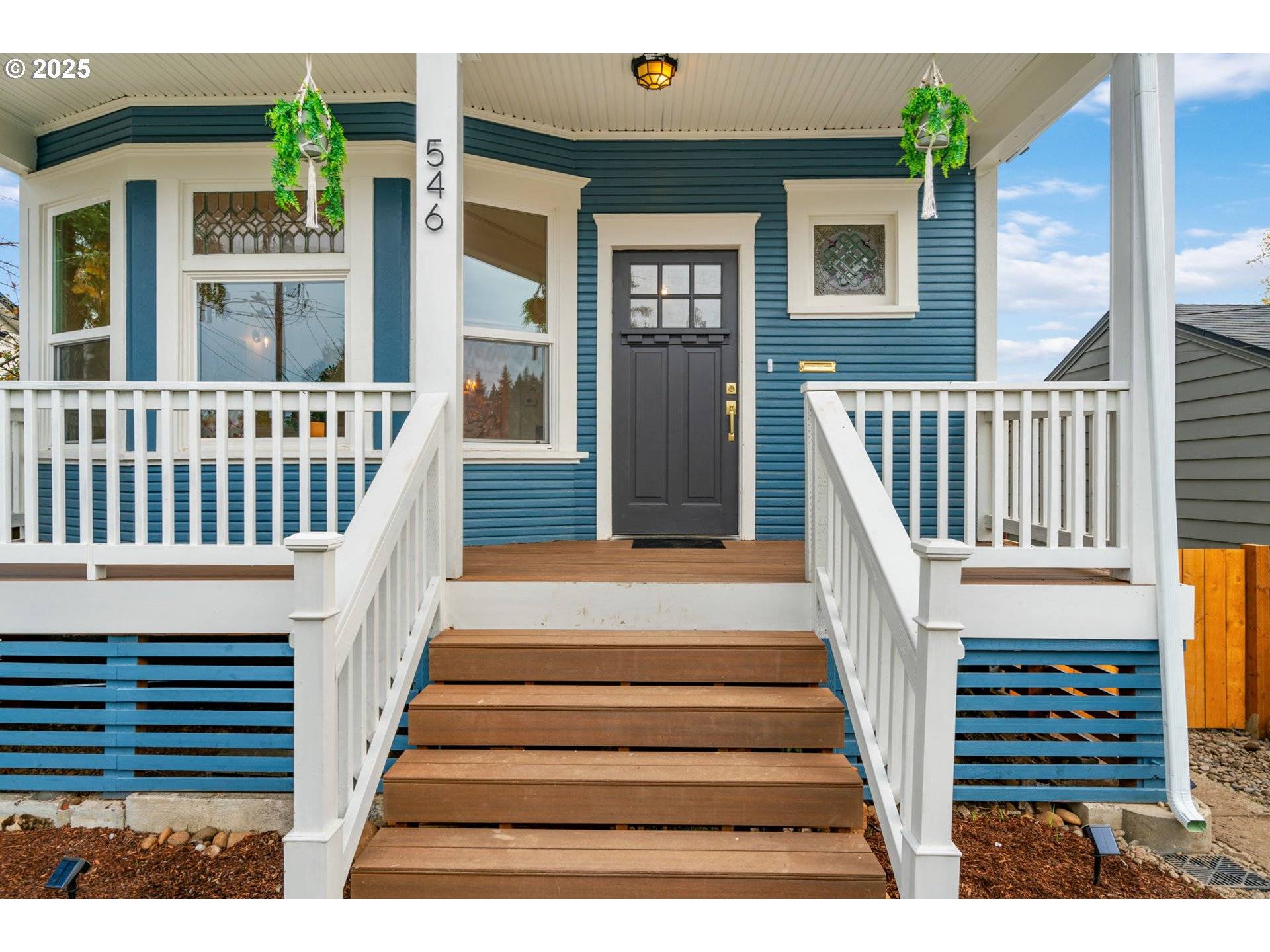 Portland, OR 97215,546 SE 68TH AVE