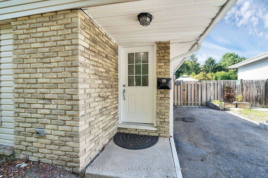 St. Catharines, ON L2N 6Z2,43 Elma ST