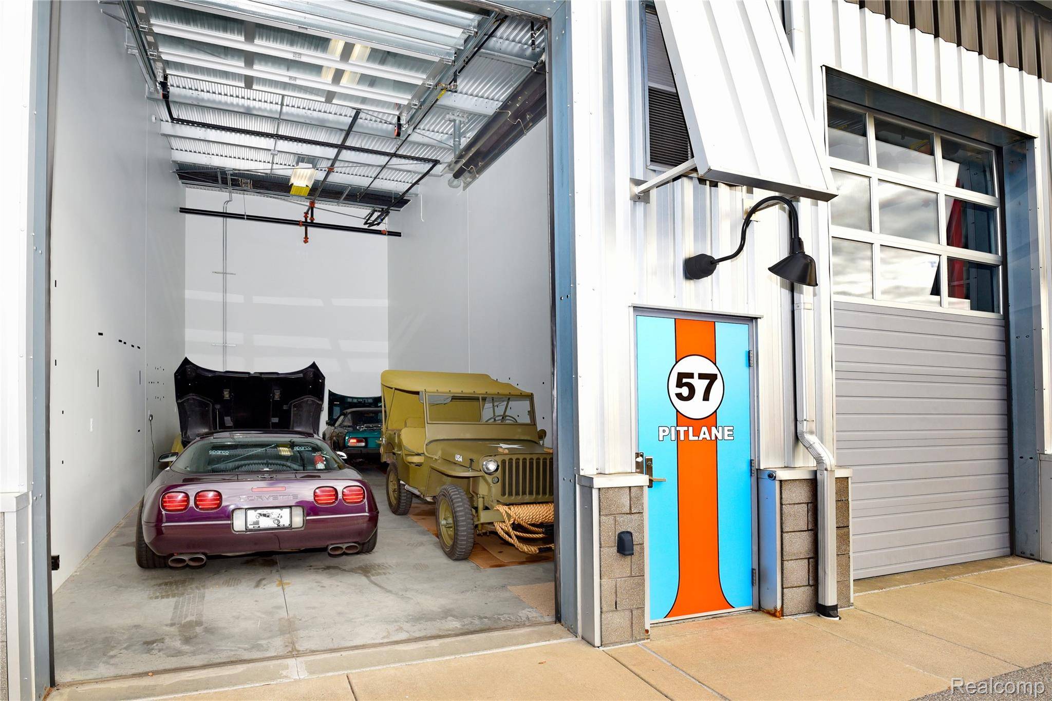 Pontiac, MI 48341,57 Pit LN