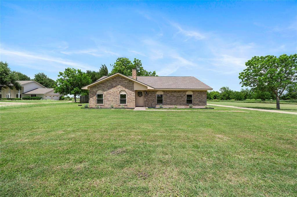 Rosebud, TX 76570,512 County Road 322
