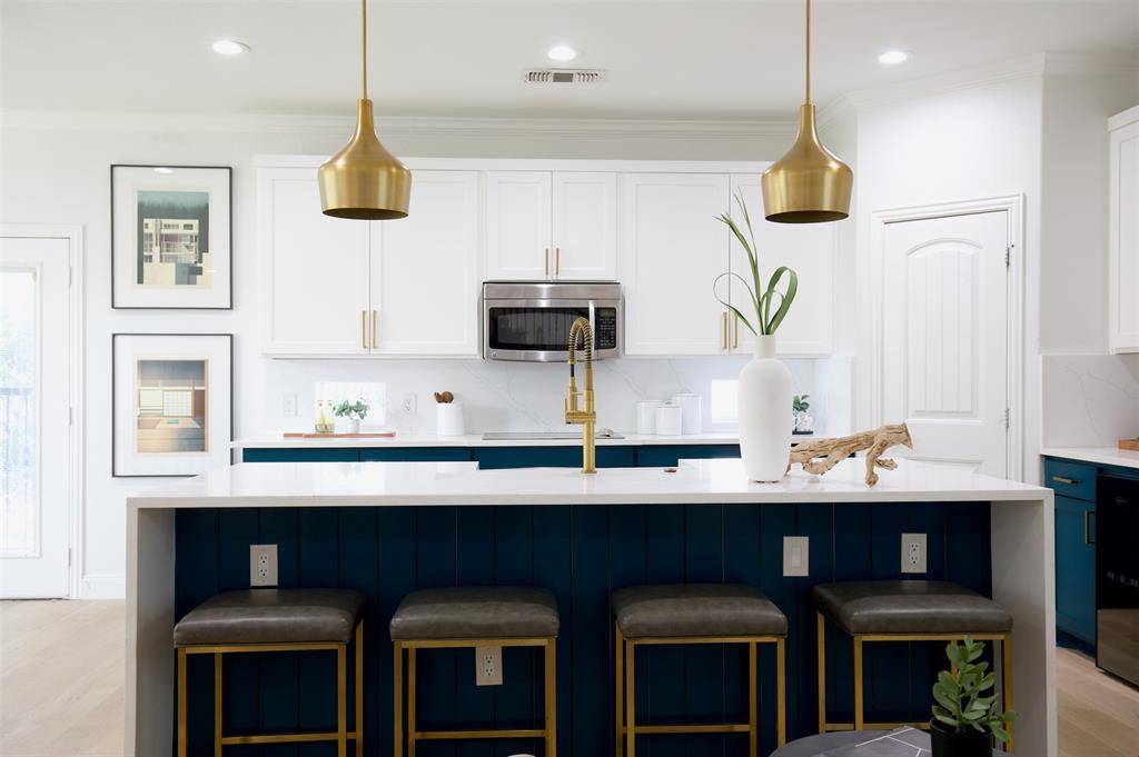 Dallas, TX 75204,4419 Gennaro Street