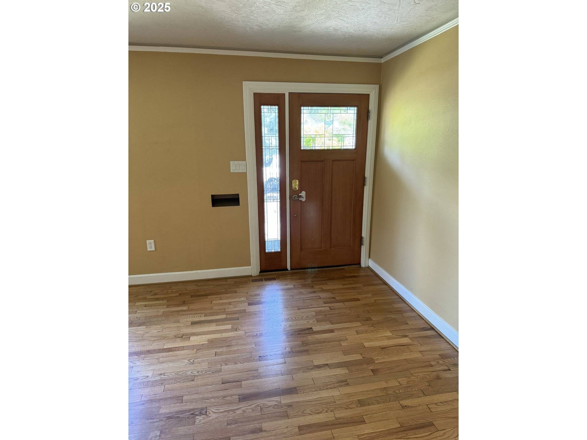 Eugene, OR 97405,810 E 20th AVE