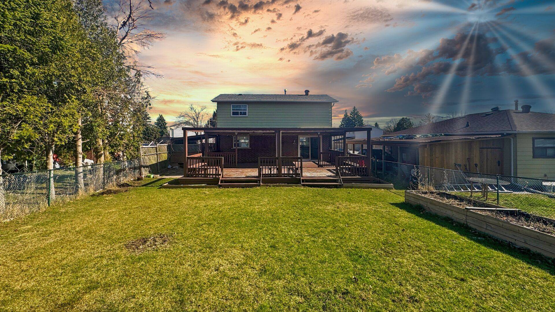 Toronto E11, ON M1B 1P3,88 Wickson TRL