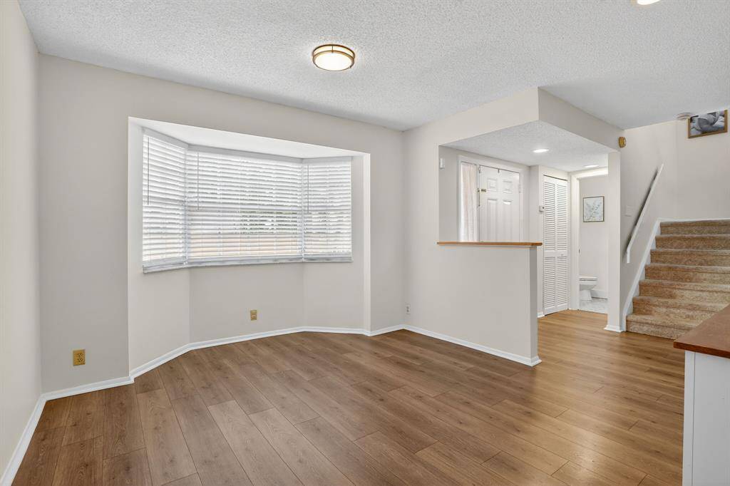 Coral Springs, FL 33071,11461 Lakeview Dr #8