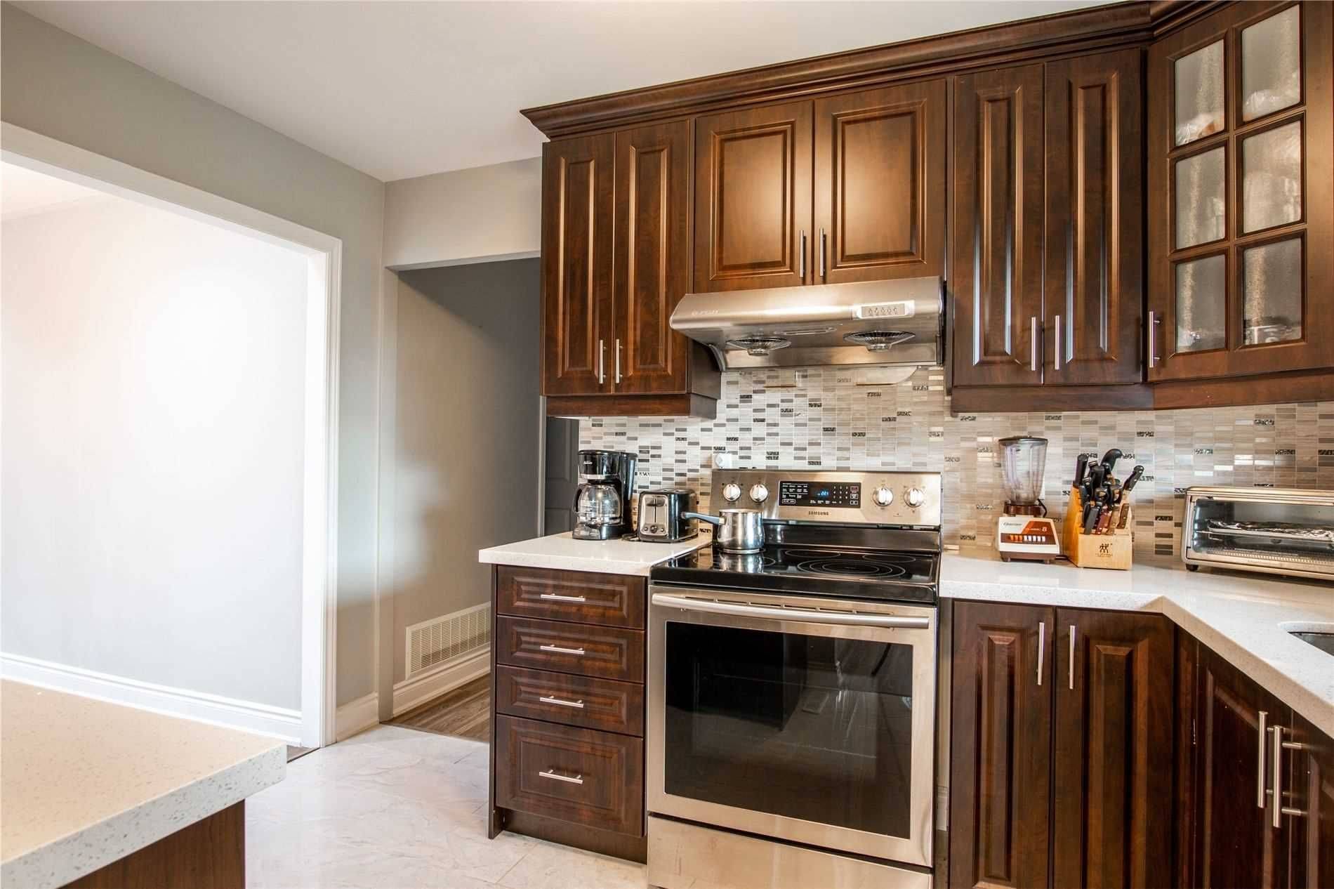 Brampton, ON L6V 2H1,24 Gable DR