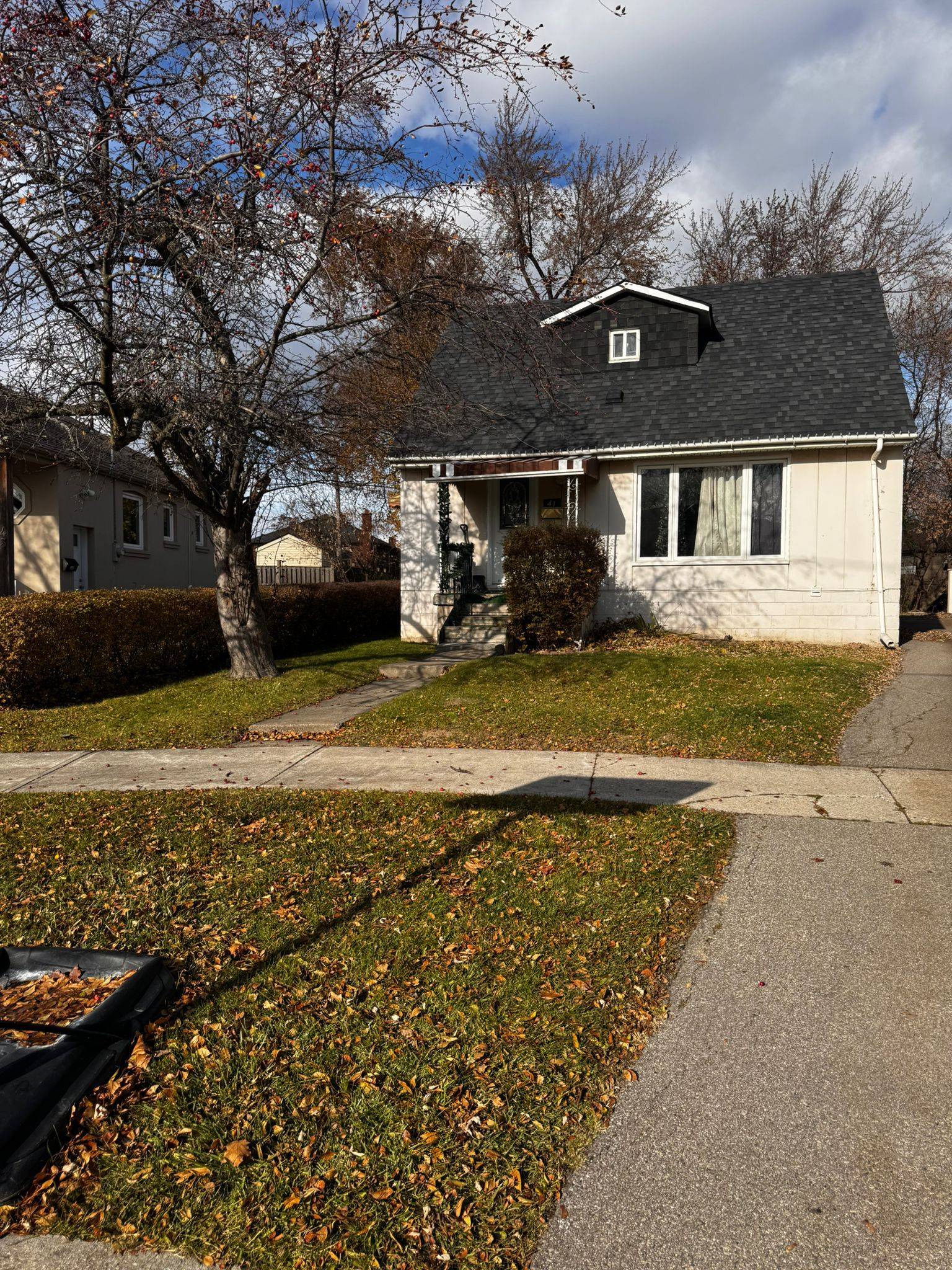 Toronto W10, ON M9W 3R7,41 Hatfield CRES #Basement