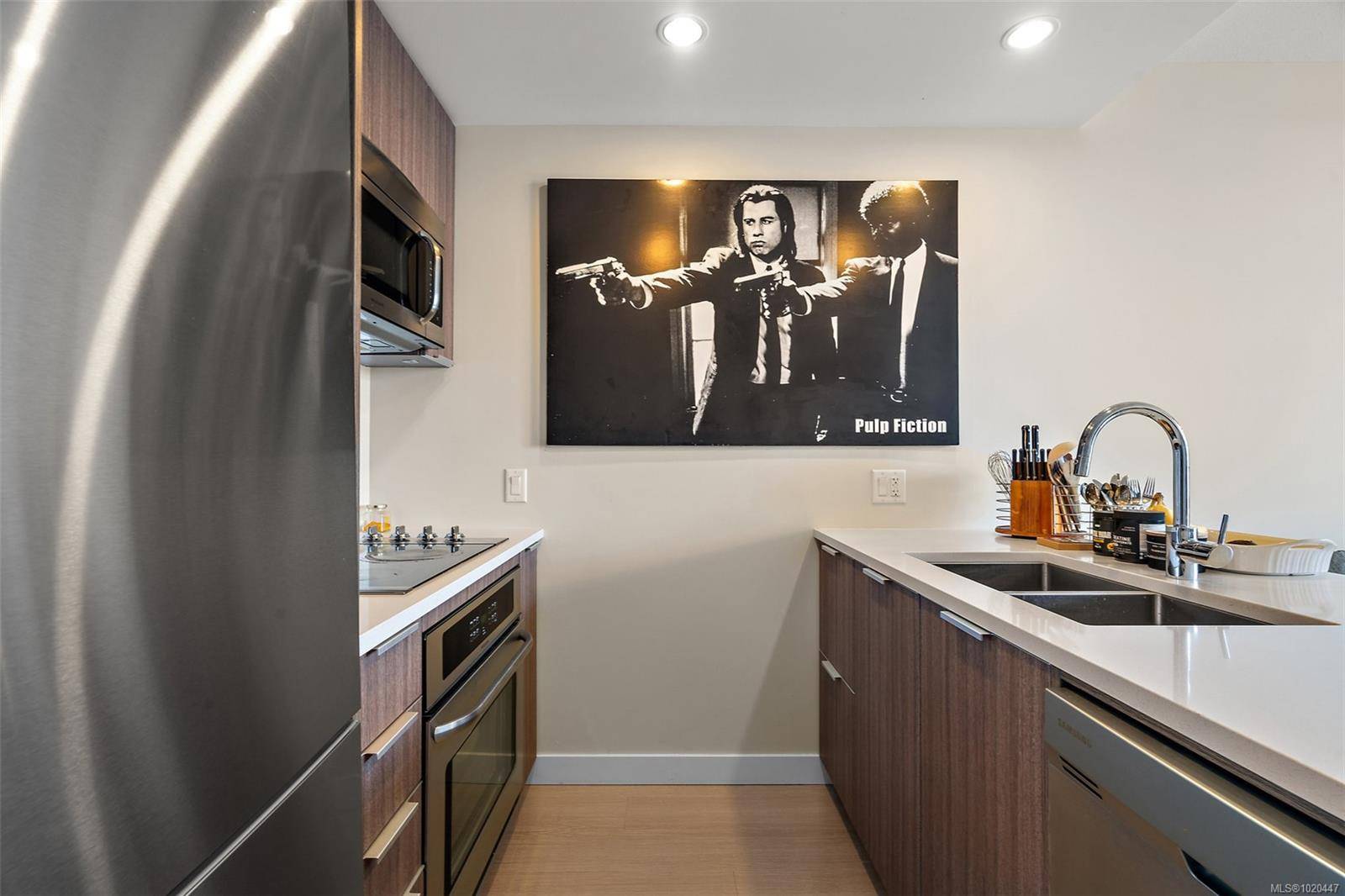 Victoria, BC V8W 0C8,728 Yates St #610