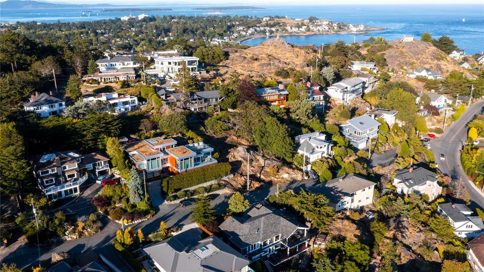 Oak Bay, BC V8S 2J6,176 Barkley Terr