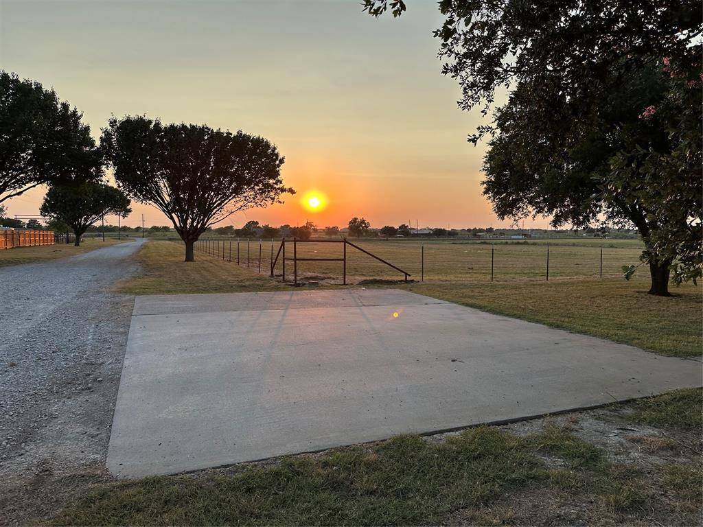 Ponder, TX 76259,1177 Plover Circle