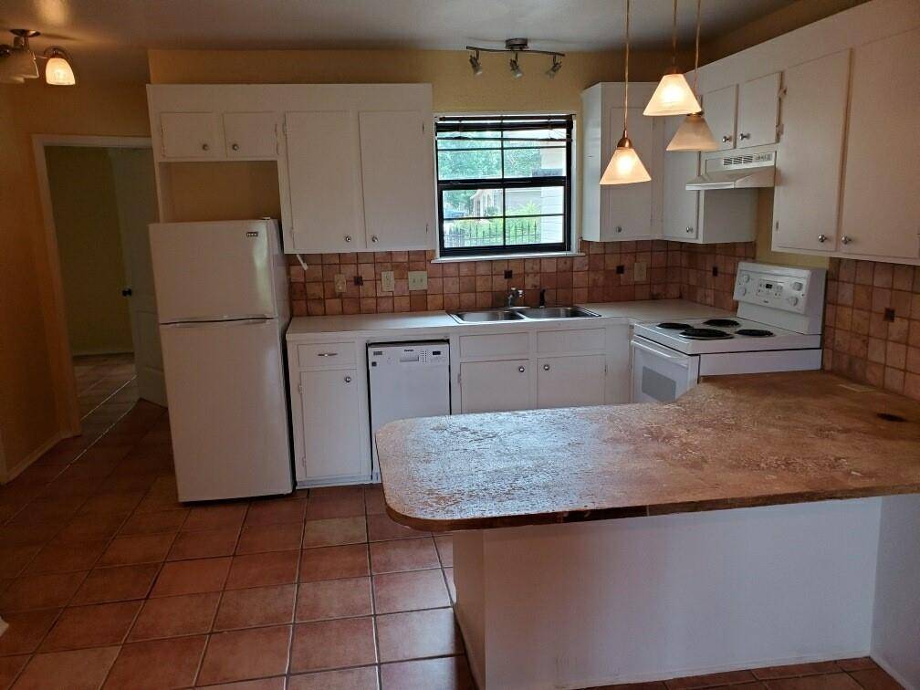 Shreveport, LA 71118,2882 Mackey Lane