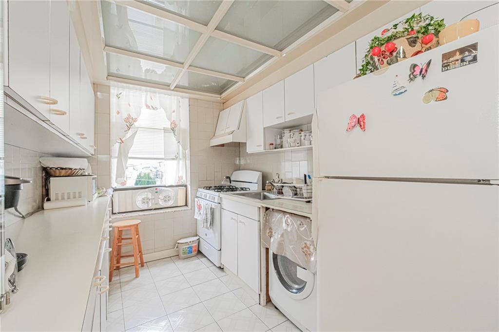 Brooklyn, NY 11214,59 Bay 22nd ST