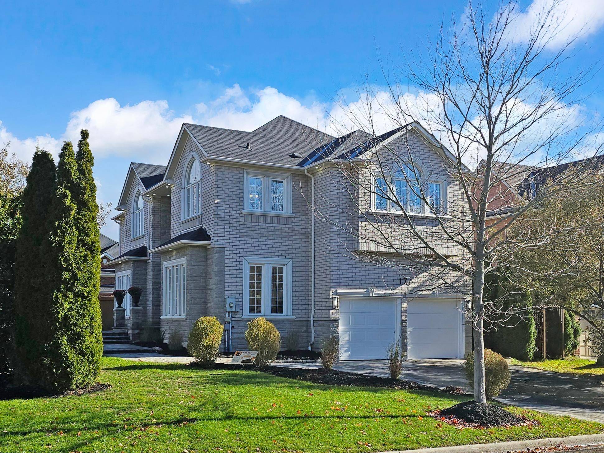 Whitby, ON L1R 3R5,176 Tormina BLVD