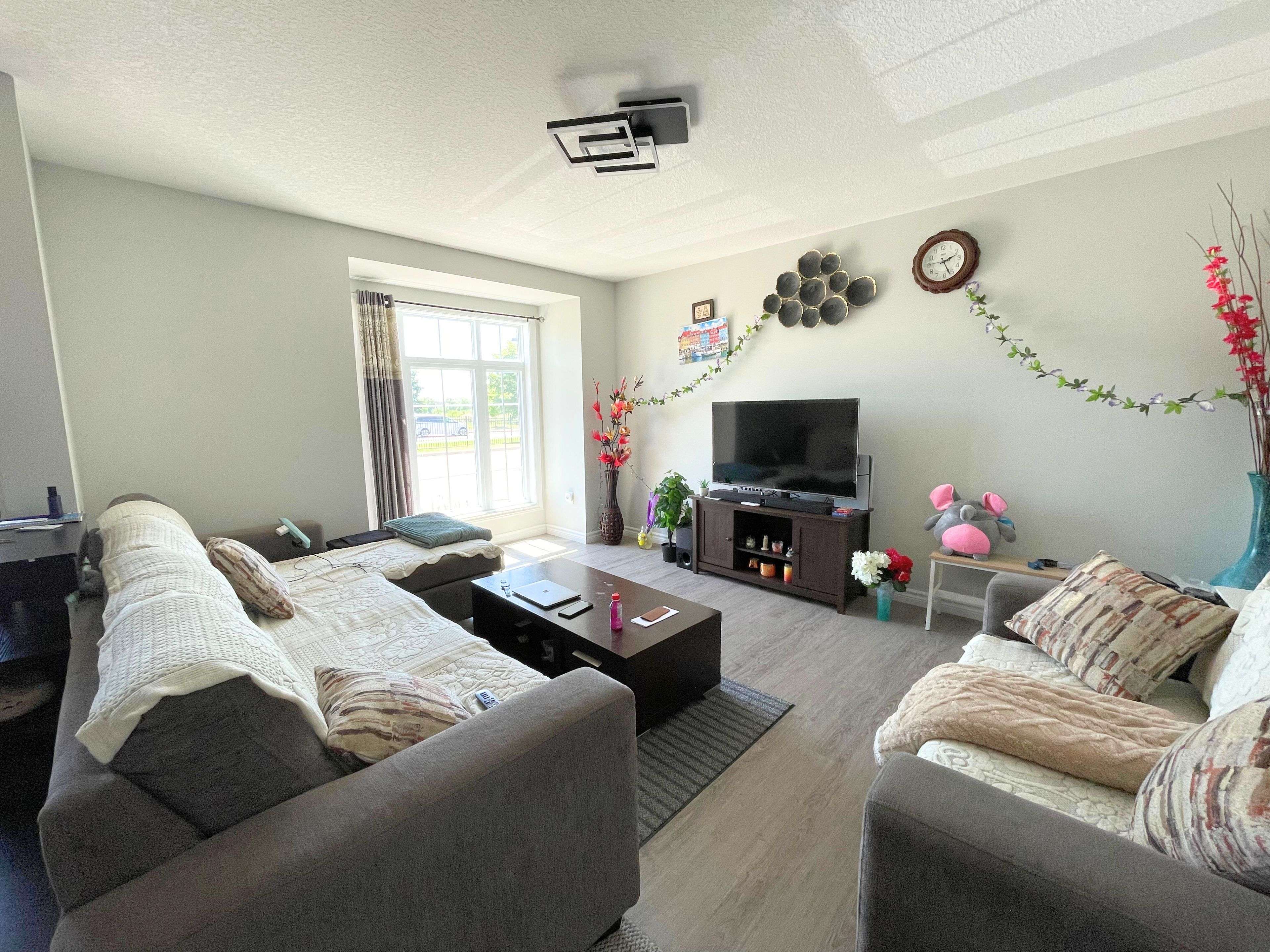 London South, ON N6L 0E4,3400 Castle Rock PL #45