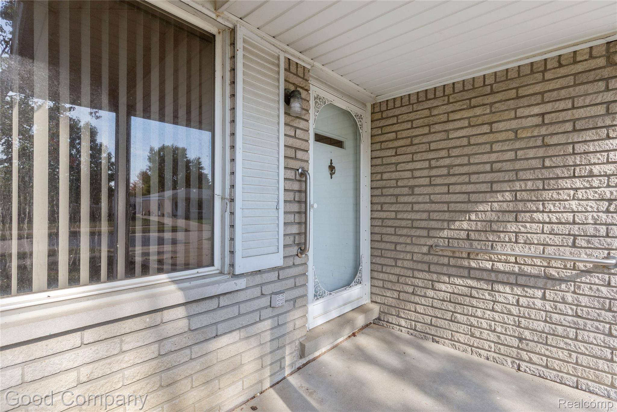 Woodhaven, MI 48183,22048 Hampton CT