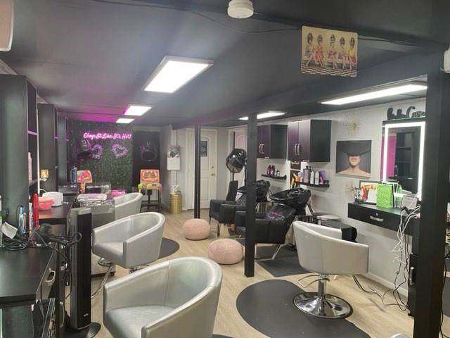 Lindale, TX 75771,100 E Hubbard Street