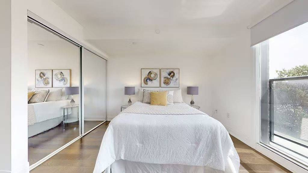 Mississauga, ON L5B 0K2,4080 Parkside Village DR #7