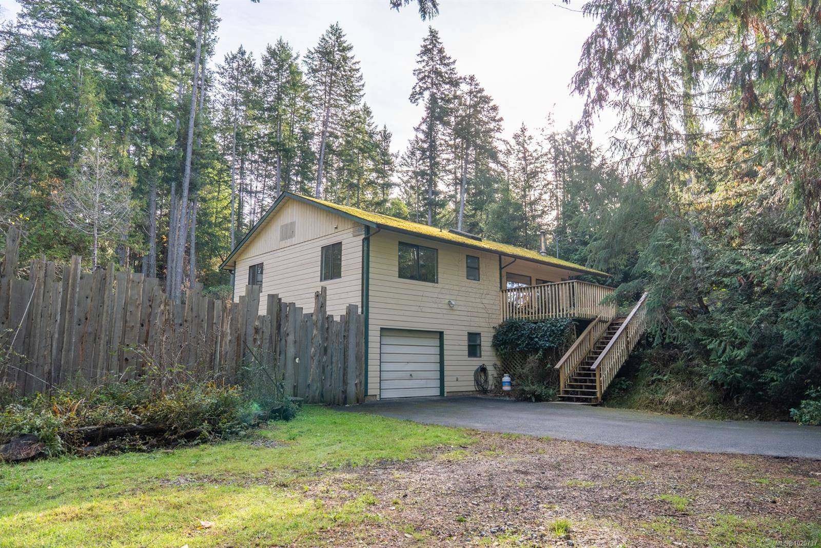 Pender Island, BC V0N 2M2,37150 Schooner Way