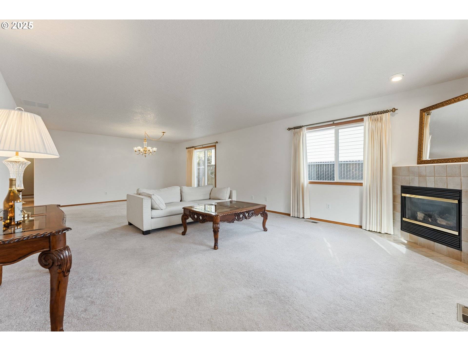 Portland, OR 97236,13826 SE BOISE CT