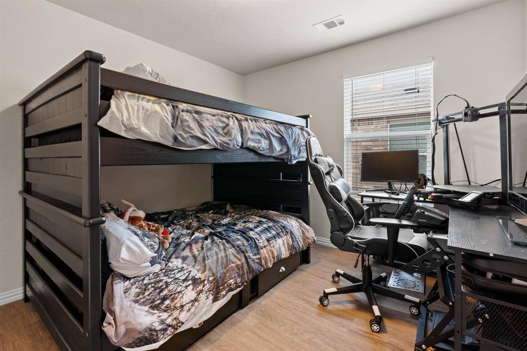 Fort Worth, TX 76131,9937 Amosite Drive