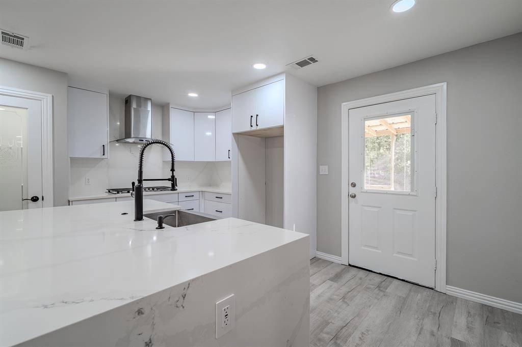 Grand Prairie, TX 75050,2105 Rosewood Street