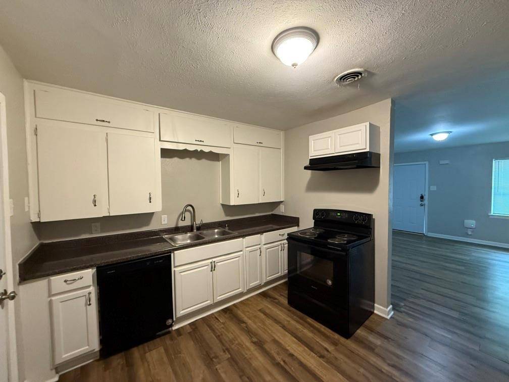 Fort Worth, TX 76103,2500 Normont Circle