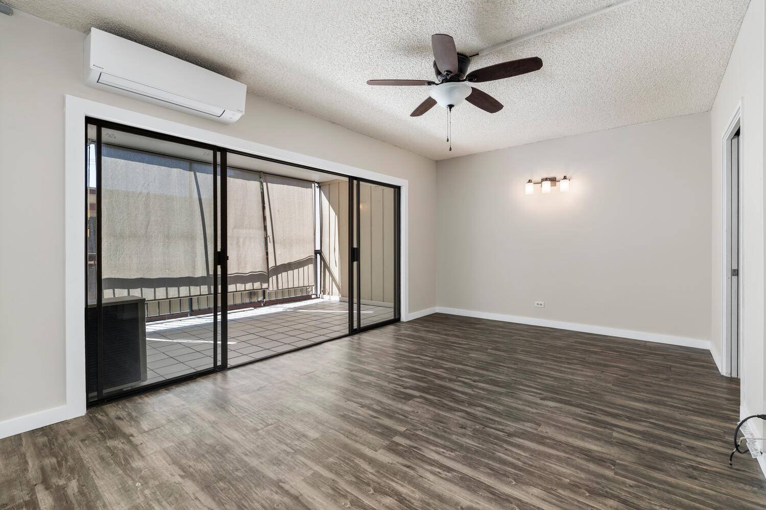 Kailua-kona, HI 96740,75-5719 ALII DR #102