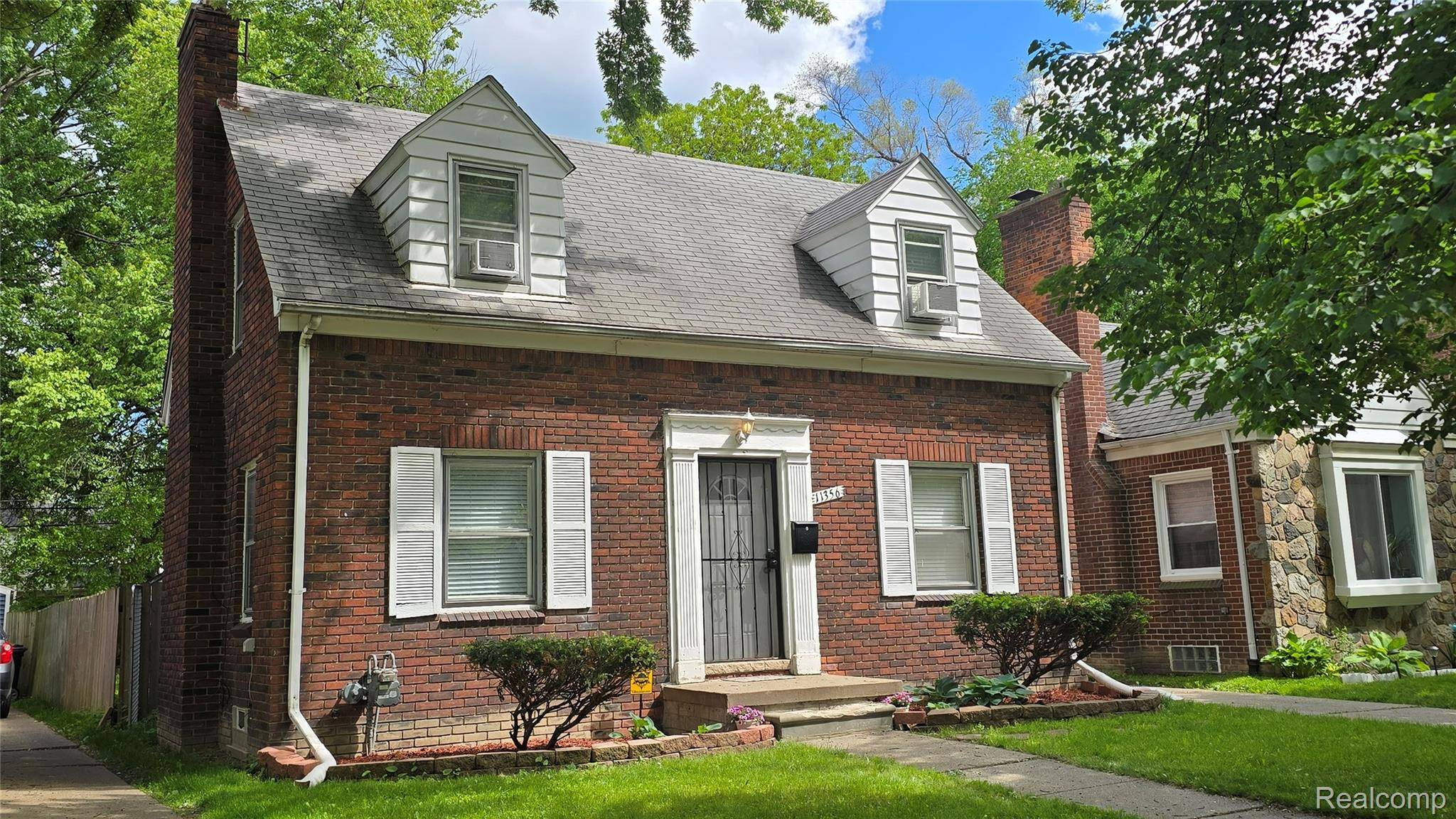 Detroit, MI 48224,11356 BALFOUR RD