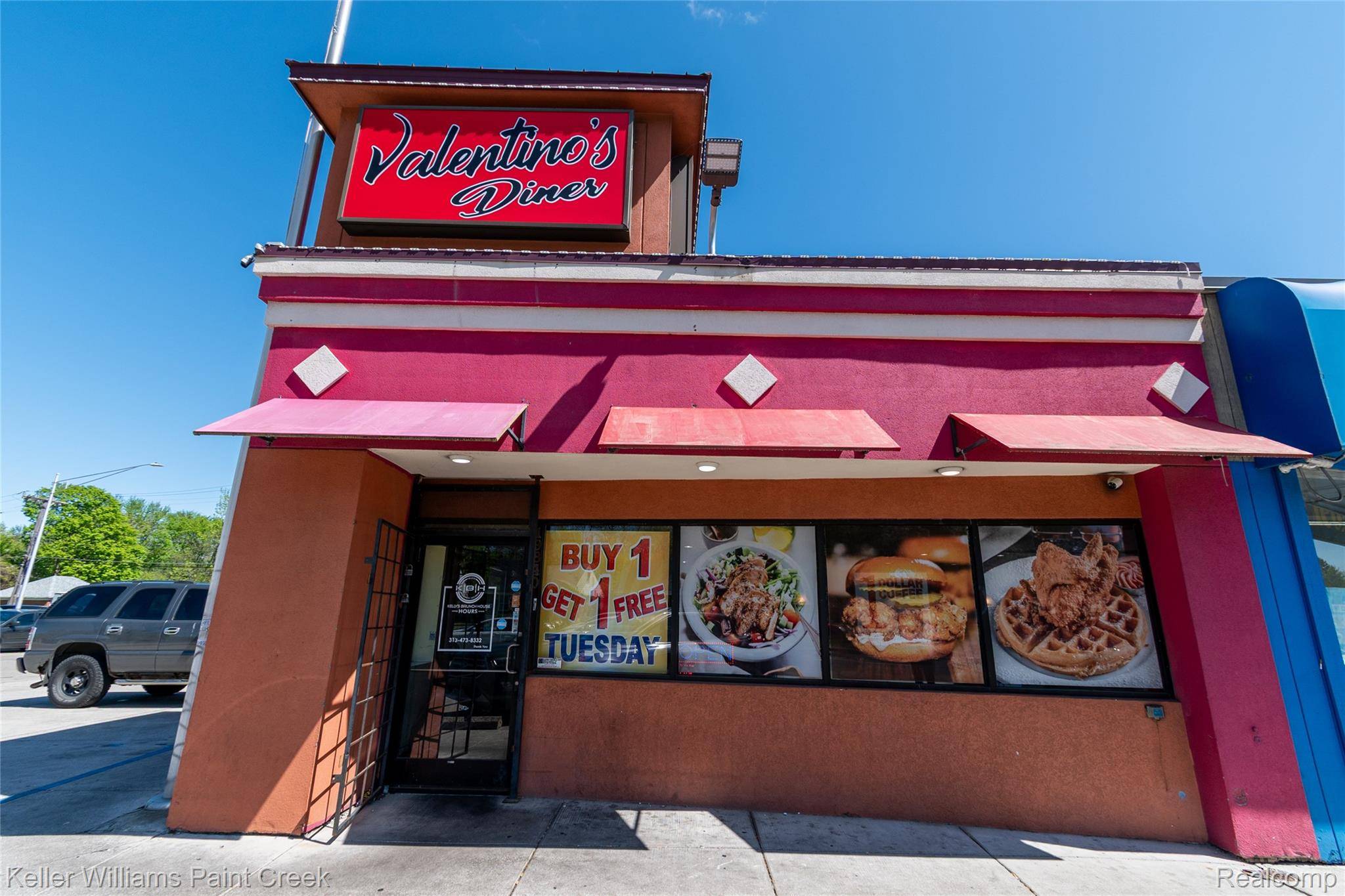 Harper Woods, MI 48225,19840 Kelly RD