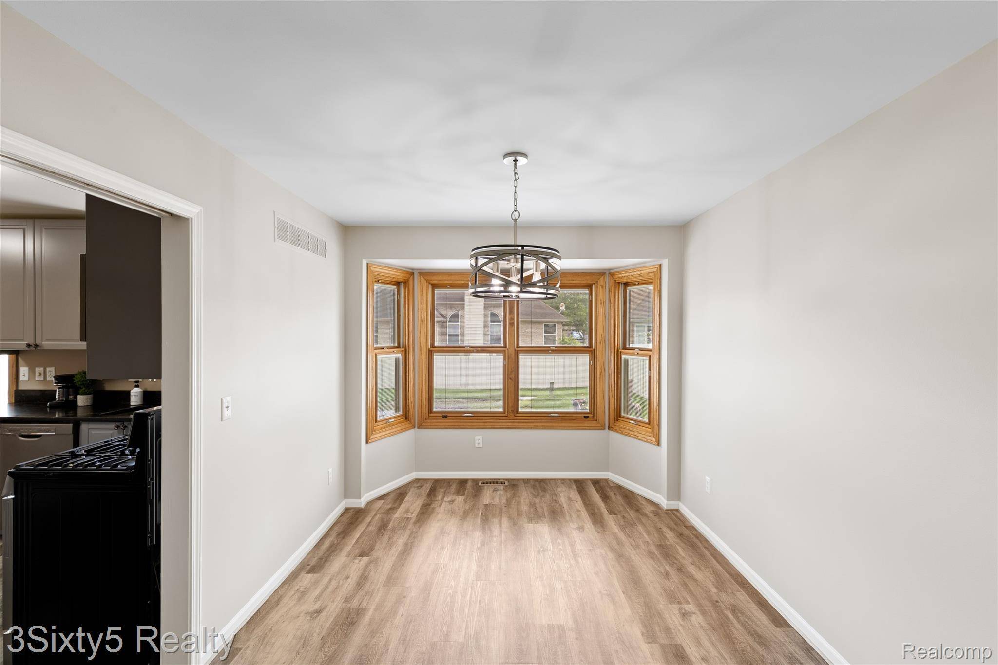 Woodhaven, MI 48183,20605 Hickory ST