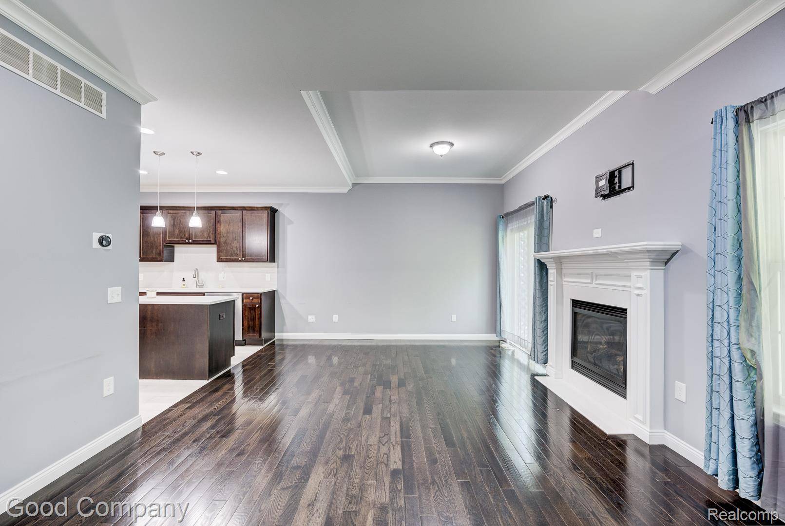 Lake Orion, MI 48360,1724 Barrington CT