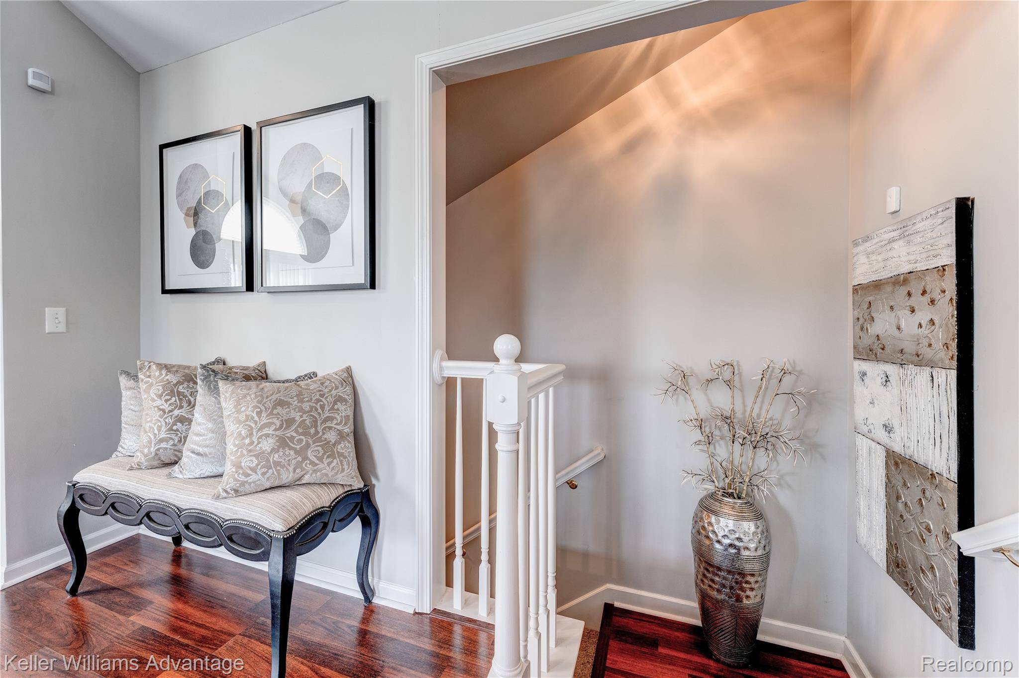 Novi, MI 48377,28498 Carlton Way DR