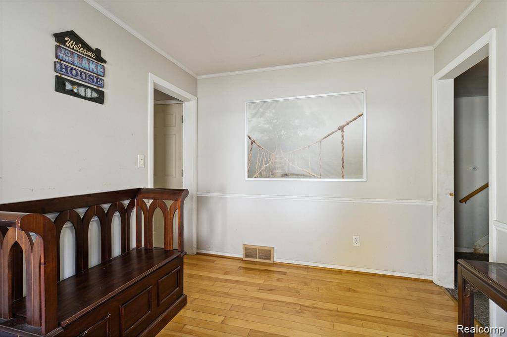 Waterford, MI 48329,6003 Rolton CT