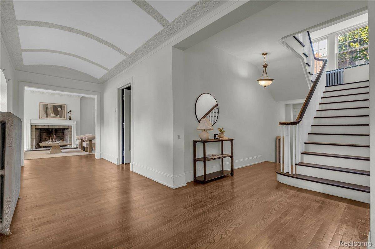 Detroit, MI 48214,1710 Seminole ST