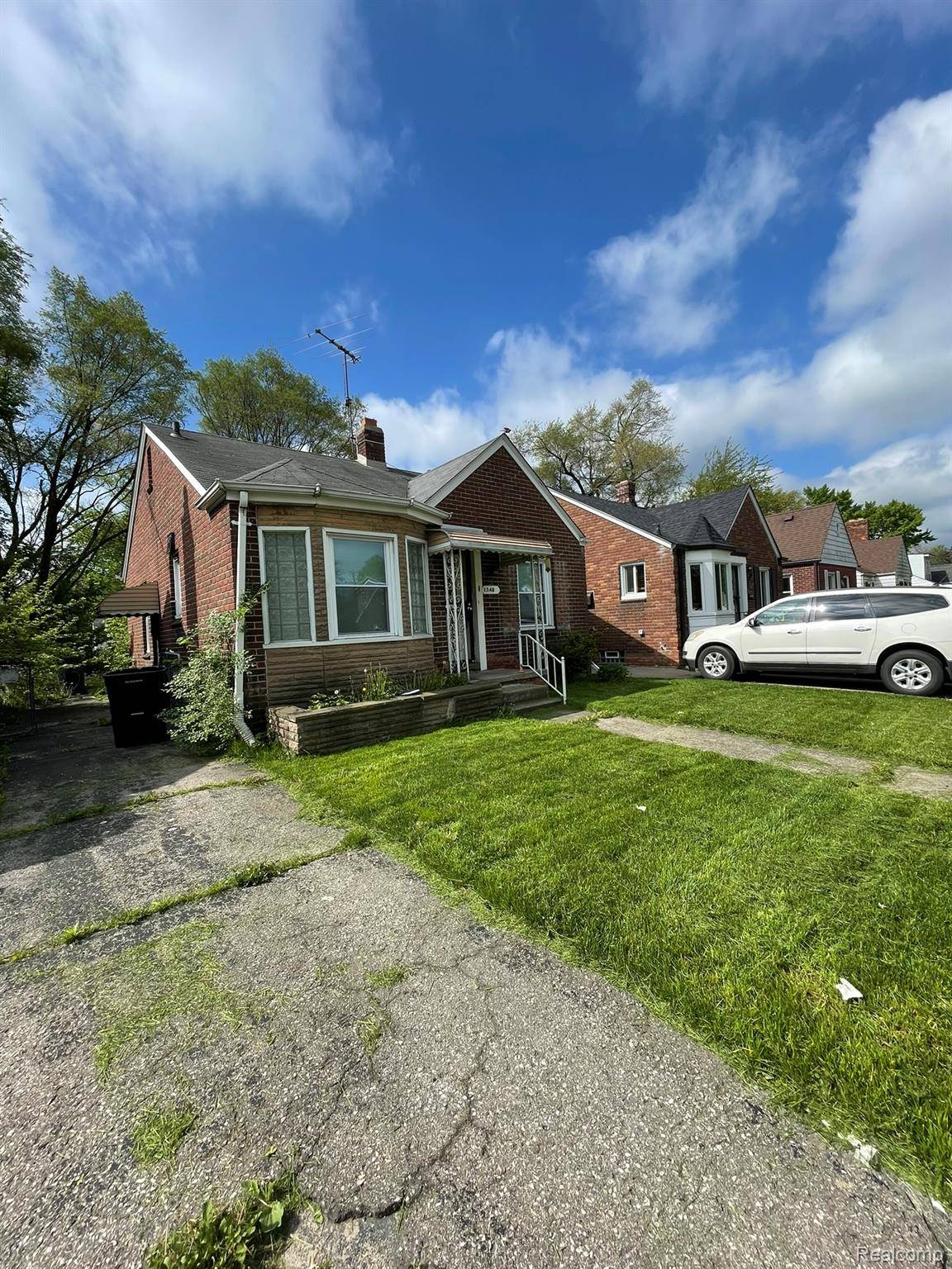 Detroit, MI 48224,9205 McKinney ST