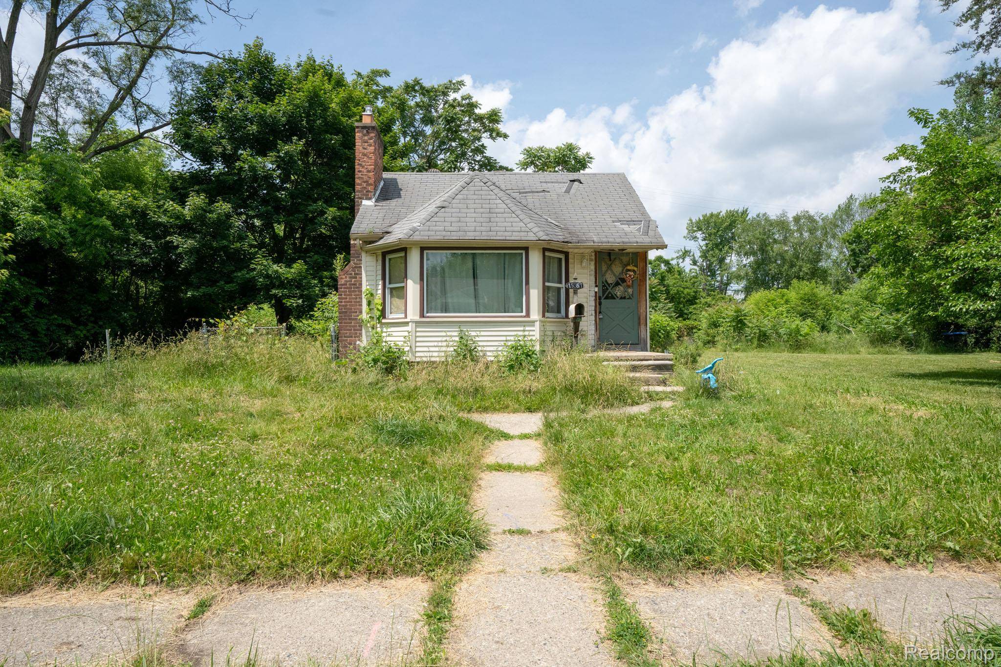 Detroit, MI 48223,15361 Grayfield ST