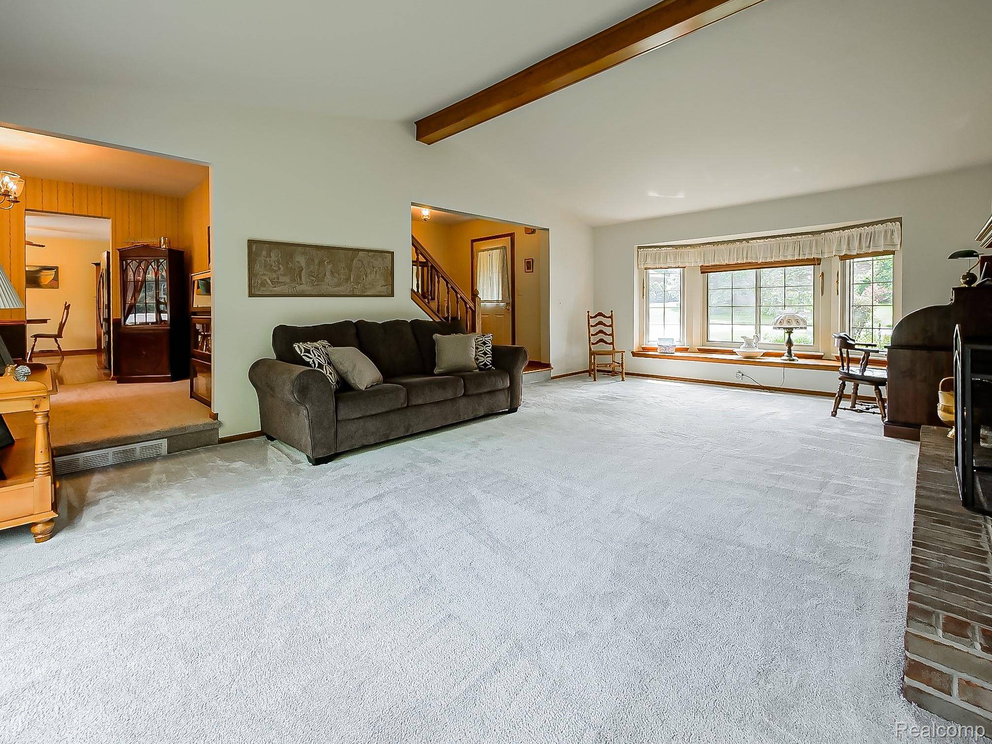 Novi, MI 48375,23944 Greening DR