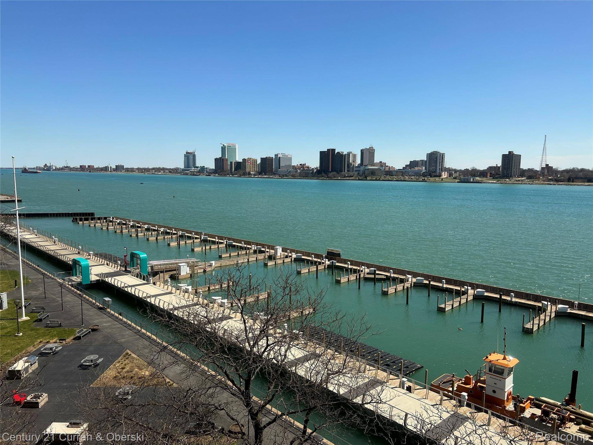 Detroit, MI 48226,1001 W JEFFERSON AVE # 300/6J