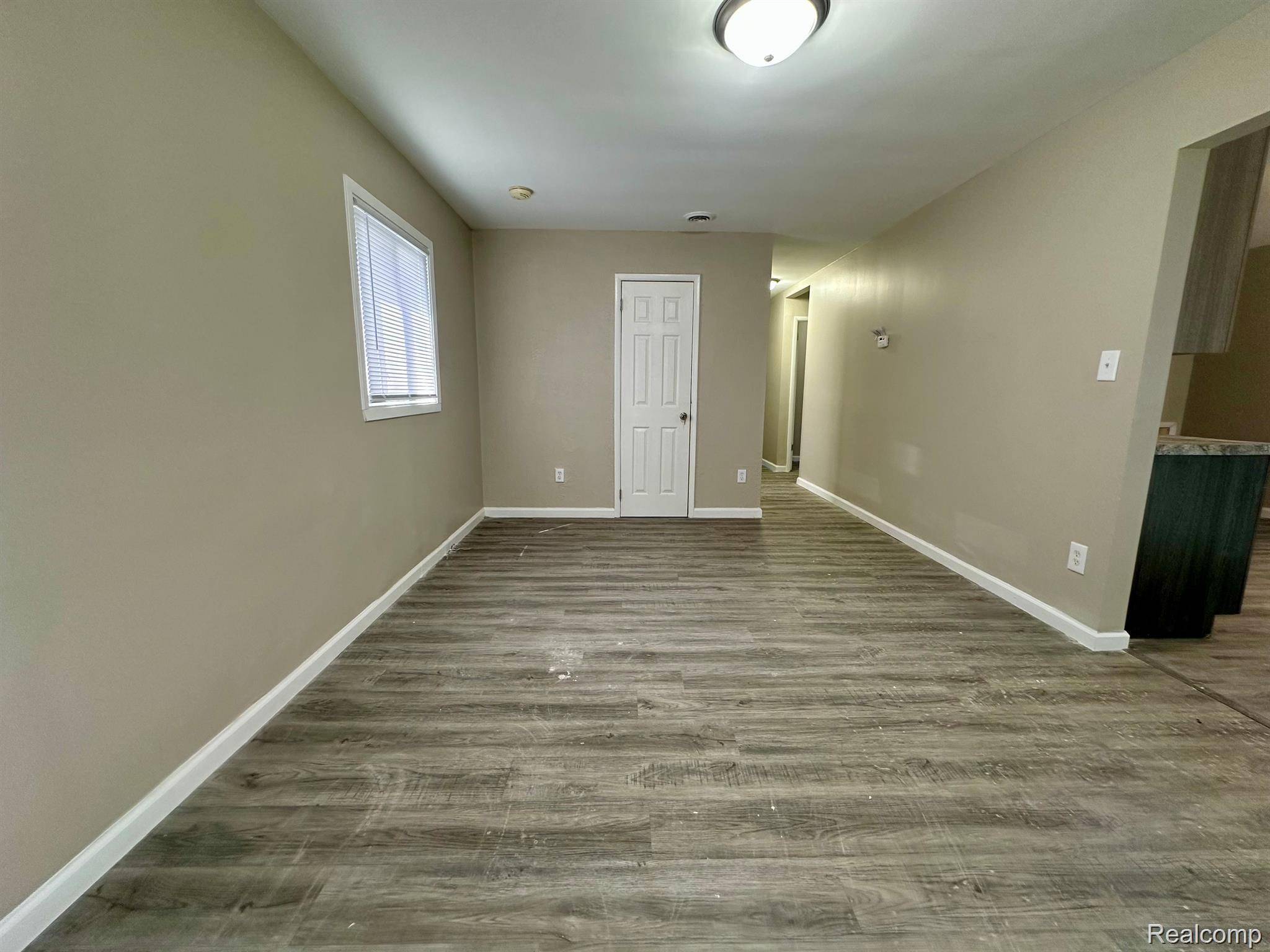 Detroit, MI 48223,13955 DOLPHIN ST