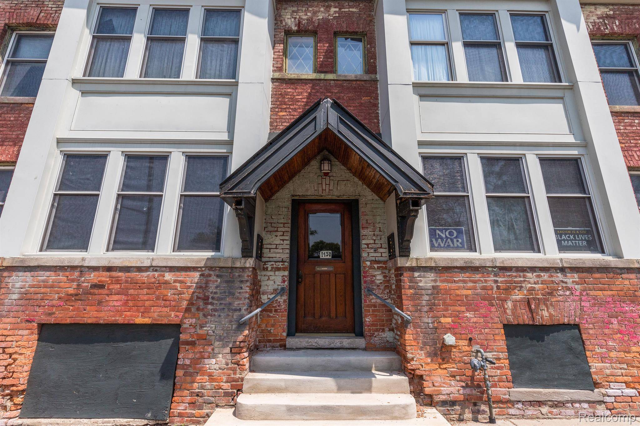 Detroit, MI 48226,1450 6th ST