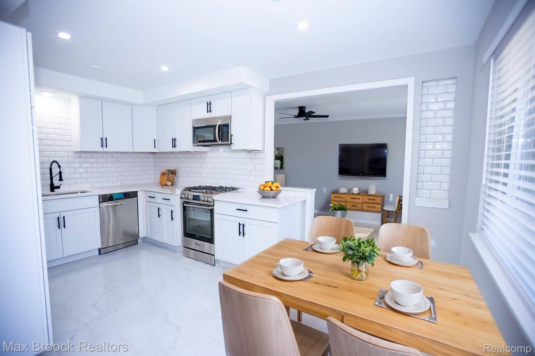 Roseville, MI 48066,29075 CONGRESS ST