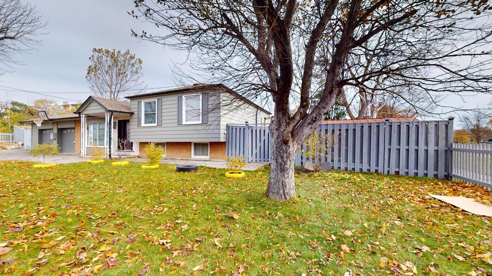 Brampton, ON L6T 1W1,425 Balmoral DR